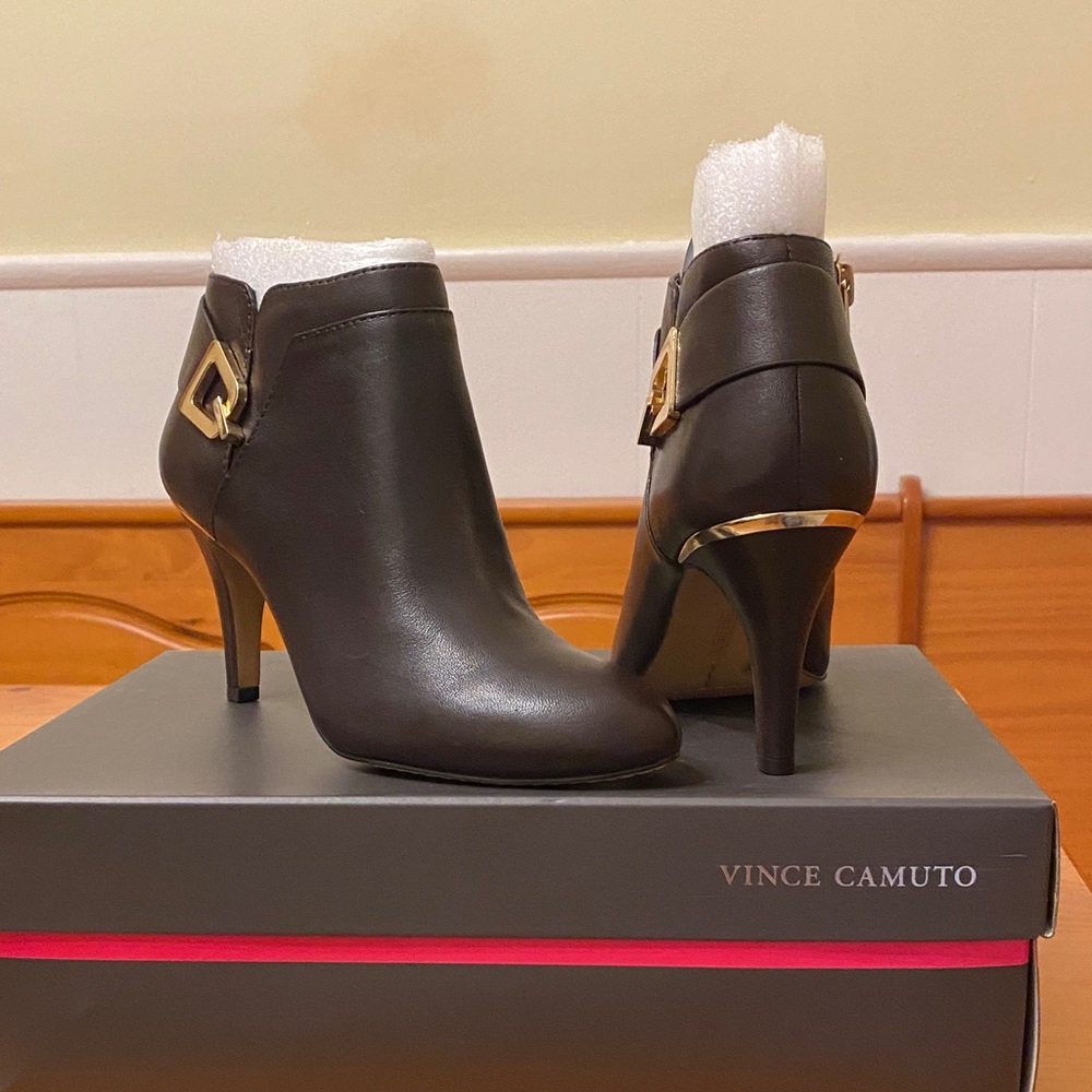 Vince Camuto Women's Brown Ankle Booties - Picture 3 of 11